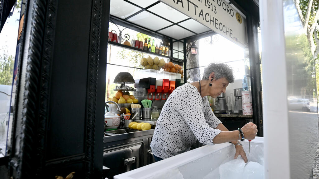 The Bright Side: Vintage crushed ice treat brings relief in a Roman heatwave