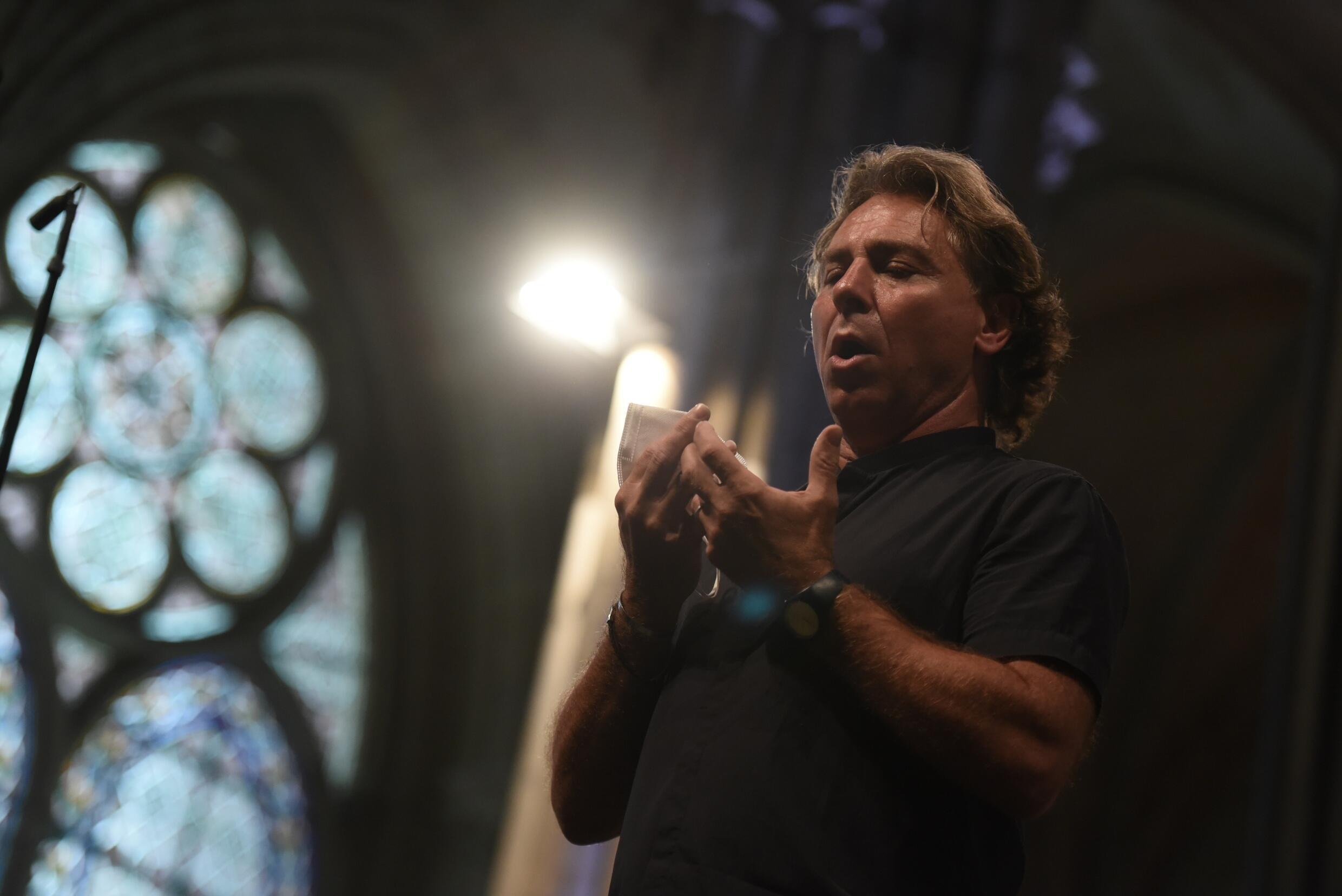 La star Roberto Alagna se réinvente dans une "opérette d'aujourd'hui"