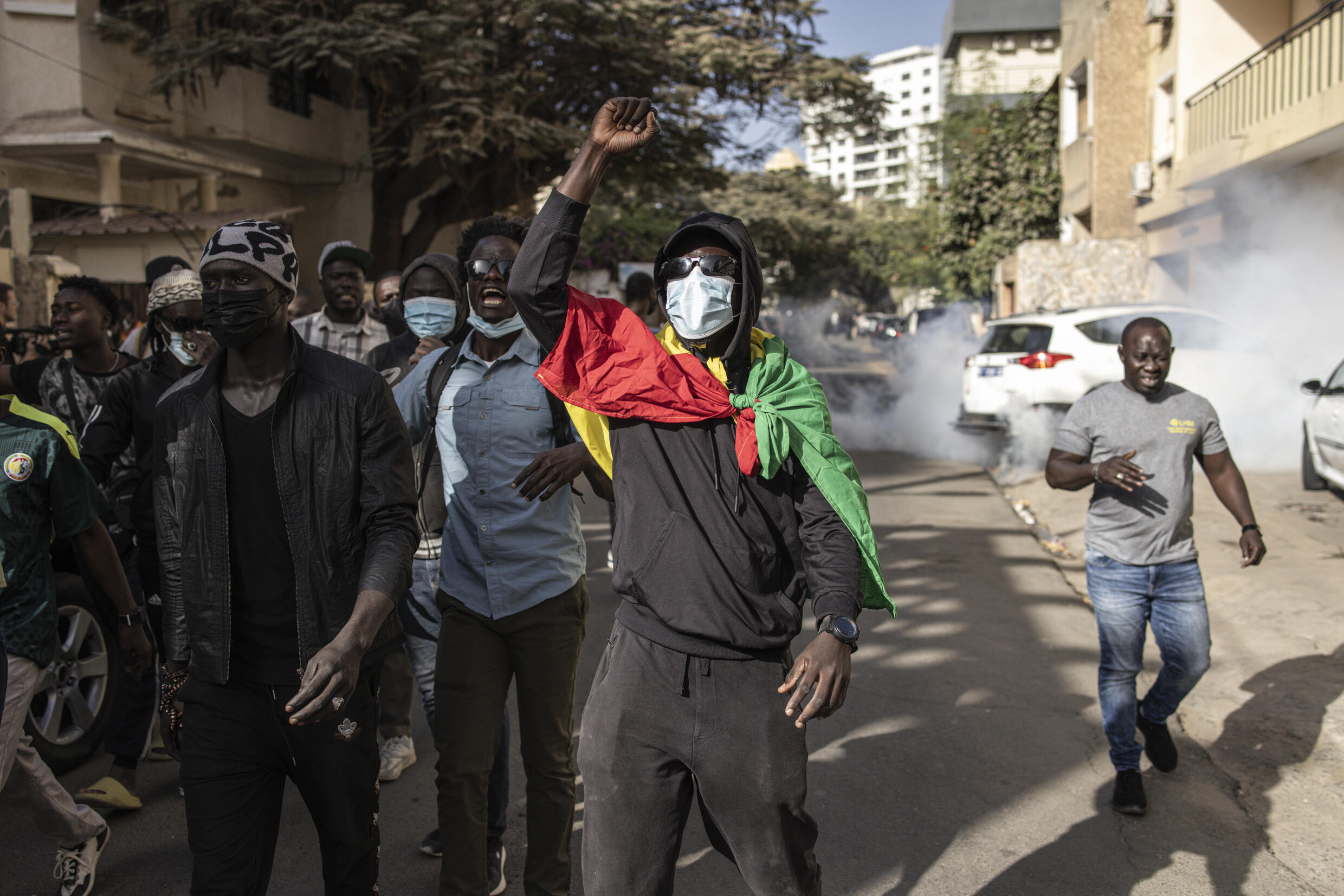 Des manifestants à proximité du Parlement sénégalais à Dakar, le 5 février 2024