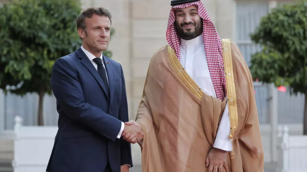 AS AMNESTY INTERNATIONAL urges Saudi Arabia to save 7 young men facing execution for crimes committed as minors, French President Macron meets the terrorist nation’s bloodthirsty leader 🚨