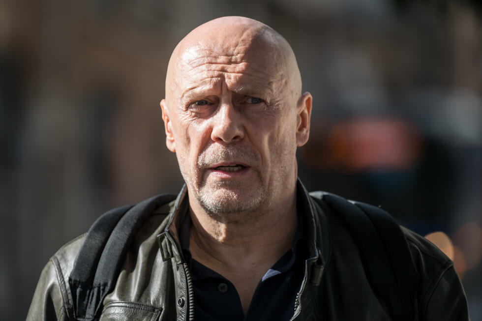 L'essayiste d'extrême droite Alain Soral, le 27 septembre 2023 à Lausanne, en Suisse.