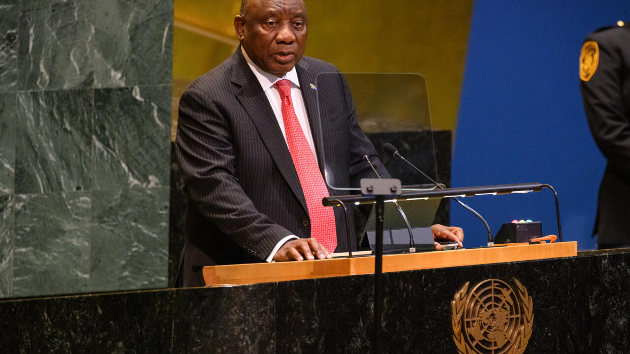 جنوب إفريقيا تعلن القائم بالأعمال الإسرائيلي "شخصا غير مرغوب فيه"