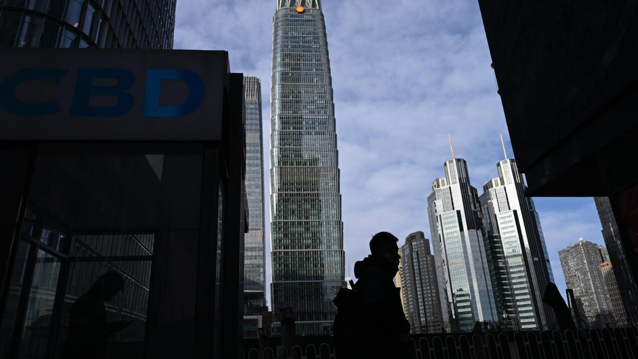 الصين تحقق هدفها للنمو الاقتصادي في 2025 رغم تباطؤ في الفصل الأخير