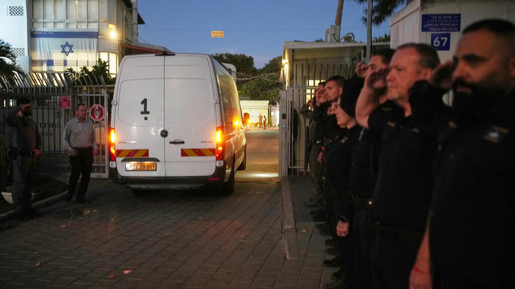 Israël annonce avoir reçu les restes présumés d'un des deux derniers otages de Gaza