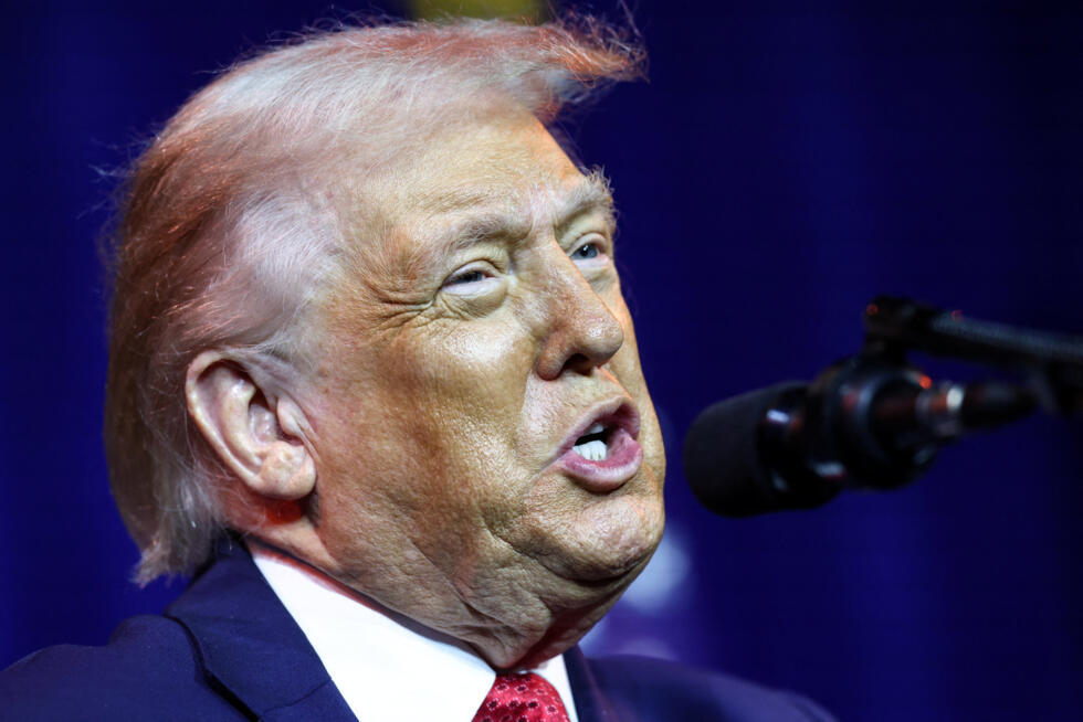 El presidente de Estados Unidos, Donald Trump, se dirige a los republicanos de la Cámara de Representantes en su conferencia anual sobre temas de debate, en el Kennedy Center, rebautizado como Trump-Kennedy Center por la junta directiva designada por Trump, en Washington, D.C., EE. UU., el 6 de enero de 2026.