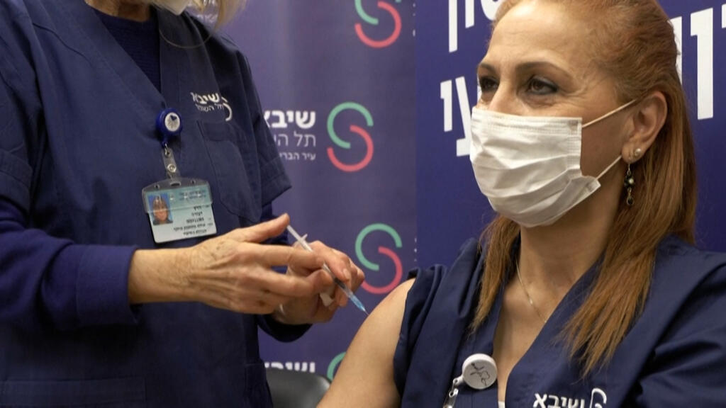 A fourth shot of Covid vaccine? Israel tests second booster