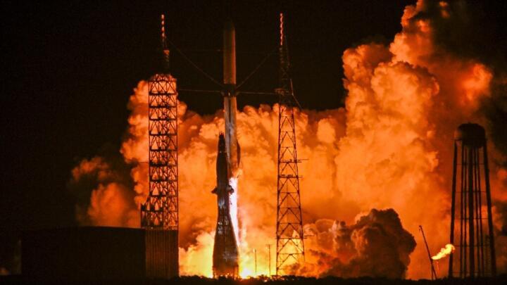 The Blue Origin New Glenn rocket lits off at Launch Complex 36 at Cape Canaveral Space Force Station prior to its scheduled 1 a.m. January 16 launch on January 16, 2025 in Cape Canaveral, Florida.