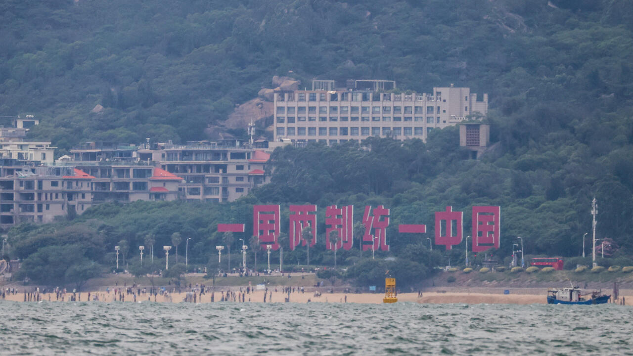 الصين تستدعي سفير اليابان بعد تصريحات لرئيسة وزراء بلاده بشأن تايوان