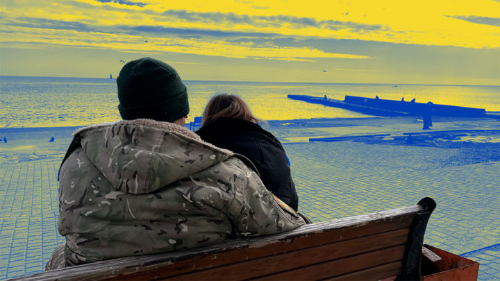 A ukrainian soldier on leave taking his break 