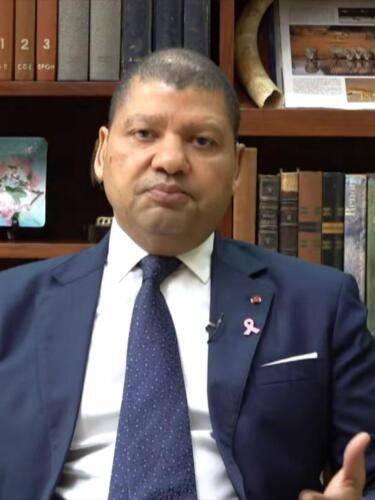 Jean-Louis Billon, candidat à l'élection présidentielle ivoirienne, est l'invitée d'En Tête-à-tête, émission présentée par Marc Perelman