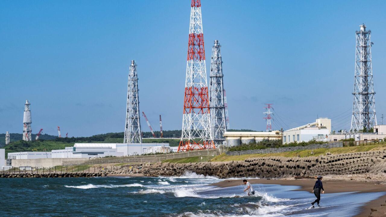 وقف العمل في أكبر محطة نووية في العالم باليابان بعد ساعات على إعادة تشغيلها