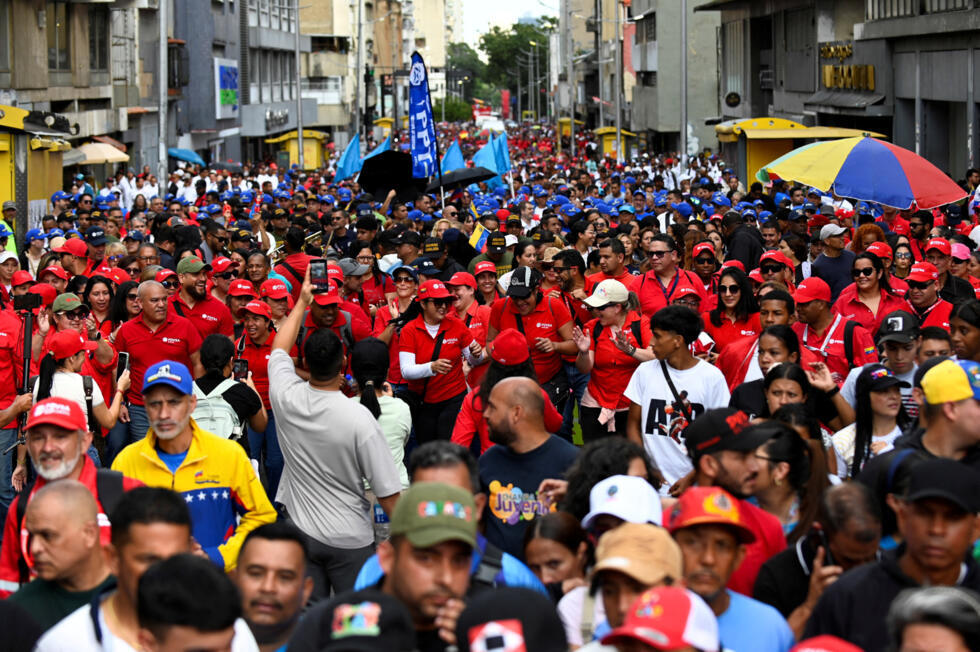 Archivo: manifestantes marchan en apoyo a la reforma de la principal ley petrolera del país y la liberación del derrocado presidente Nicolás Maduro y su esposa, Cilia Flores, en Caracas, Venezuela, el 29 de enero de 2026.
