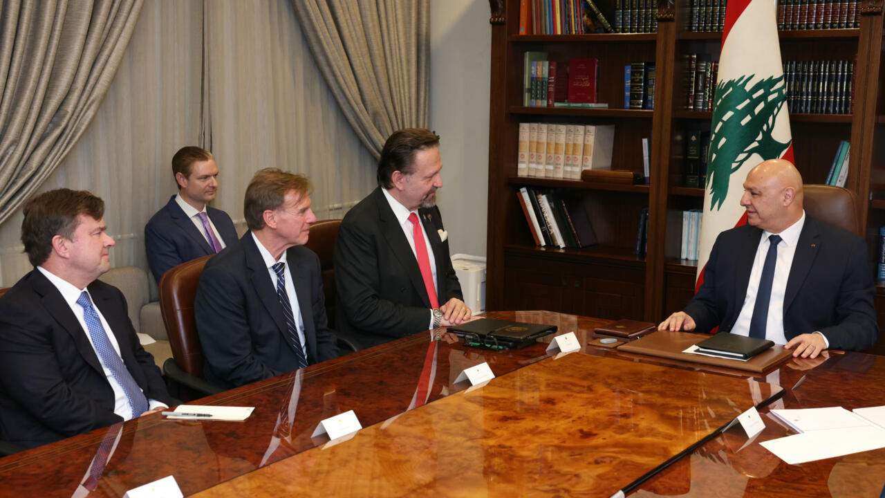 الرئيس اللبناني لوفد أميركي: نطبّق بصرامة إجراءات منع تبييض الأموال و"وتمويل الإرهاب"