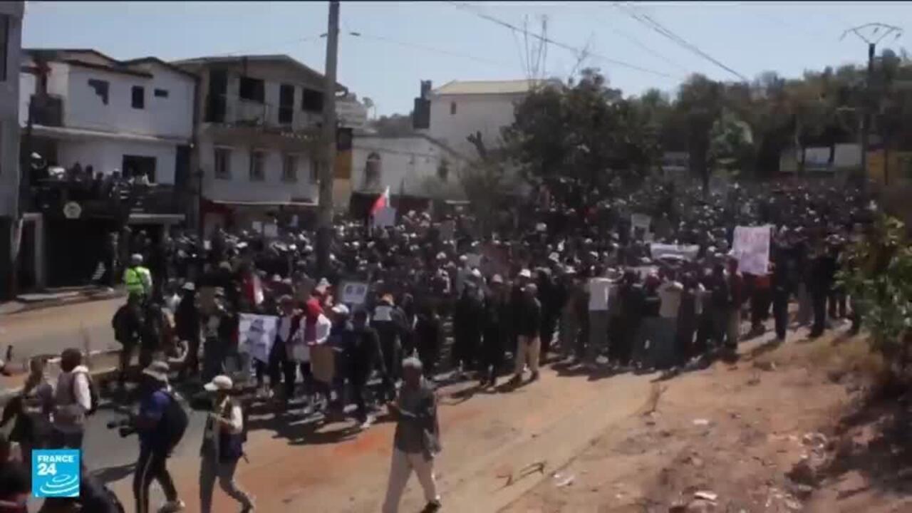 سقوط 22 قتيلا في مدغشقر خلال احتجاجات مناهضة للحكومة