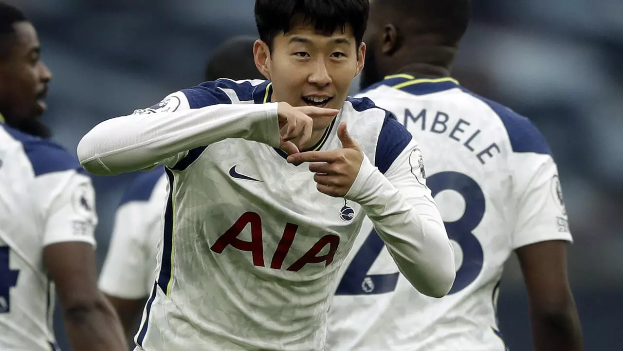 Son Heung-min deserves bumper Spurs deal, says Mourinho - France 24