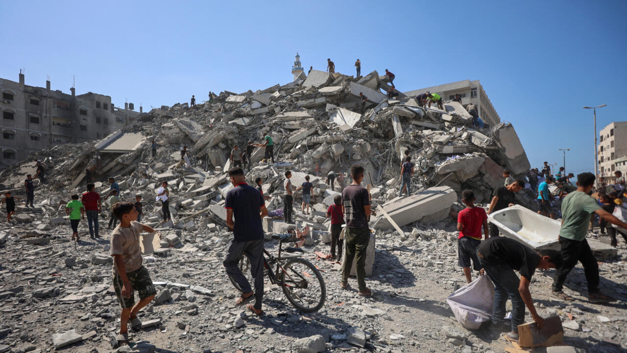 En direct : "Gaza brûle", annonce Israël après des frappes intenses sur Gaza-ville