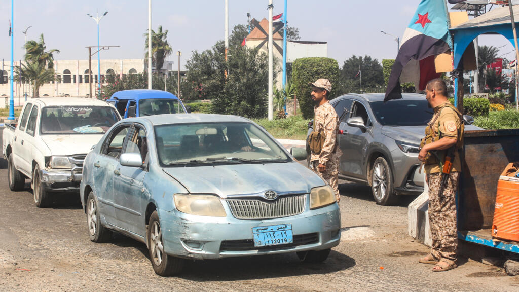 Yémen : le chef des séparatistes a fui aux Émirats, dit la coalition saoudienne