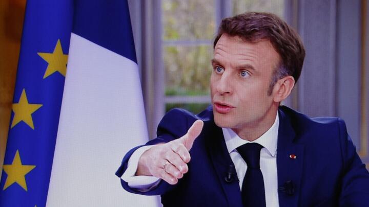 En diabolisant la gauche, Emmanuel Macron joue-t-il "un jeu dangereux" ?