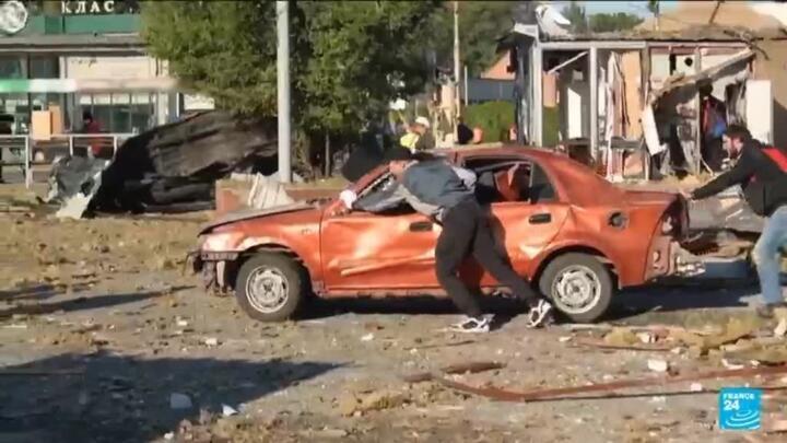 Ukraine: Zaporizhia under heavy fire amid disputed Russian control