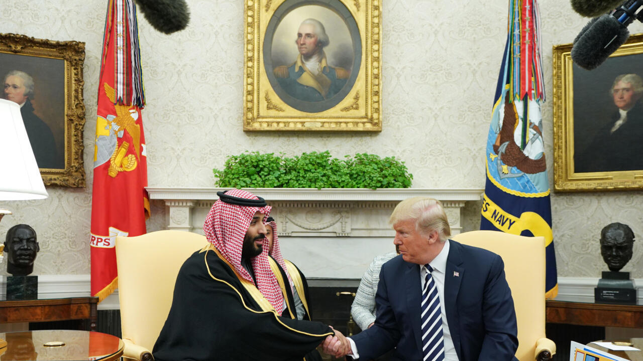 بن سلمان يلتقي ترامب في واشنطن الشهر المقبل (مصدر مقرب من الحكومة السعودية)
