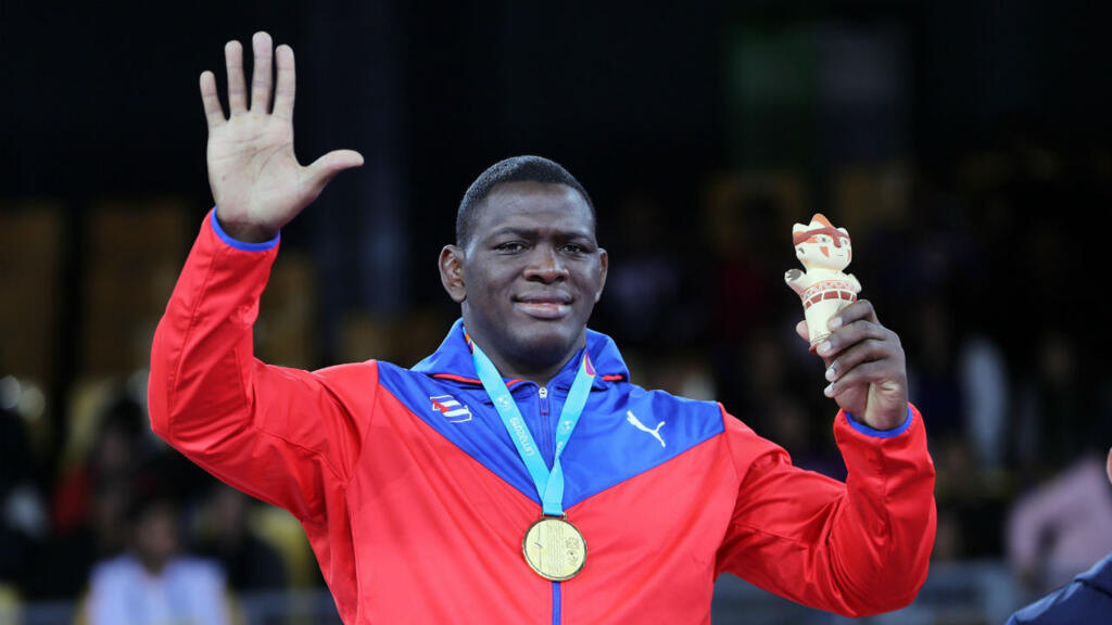 El luchador cubano Mijaín López hace historia con su quinto oro en unos