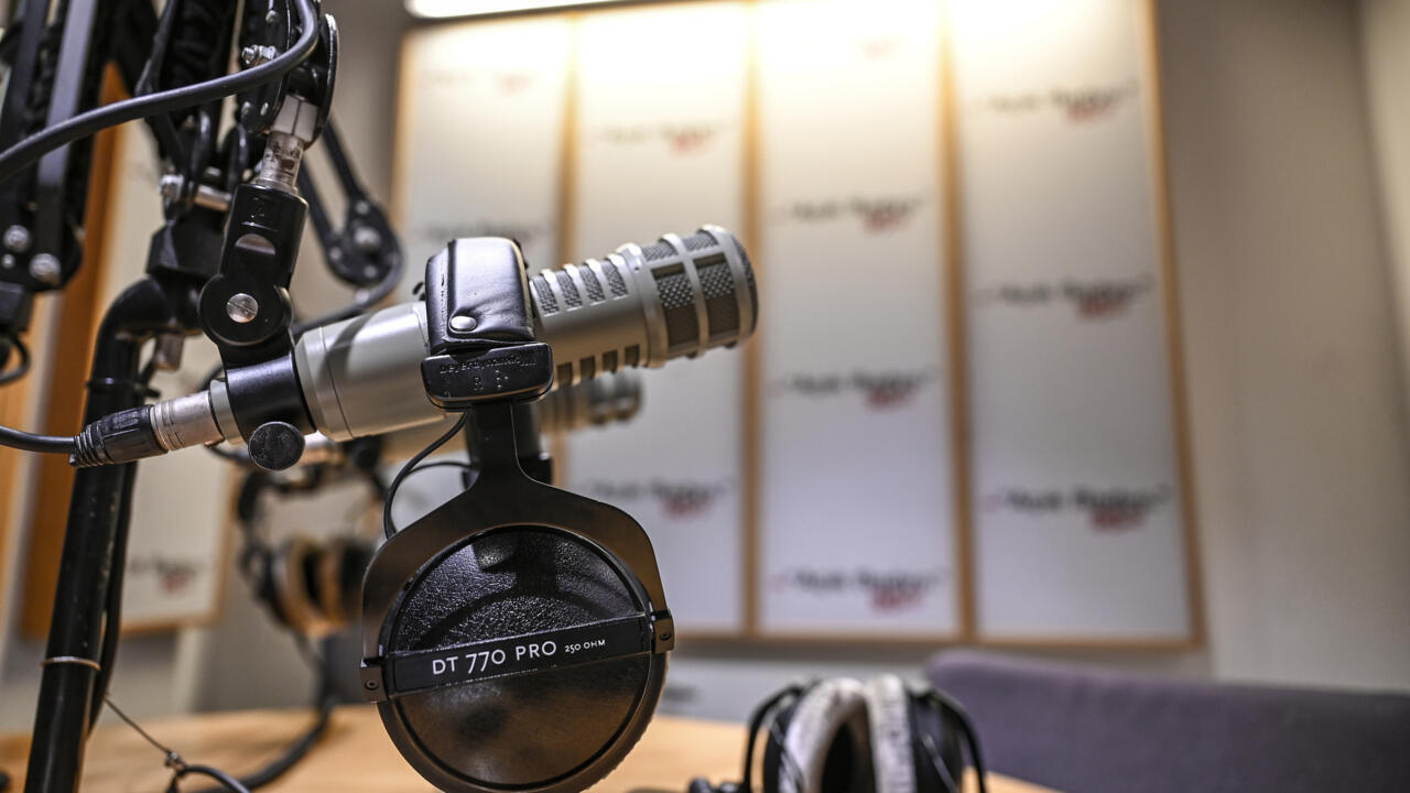 Artificial intelligence is ushering in mass-made podcasts, a world without studios and microphones where virtual hosts are doing the talking