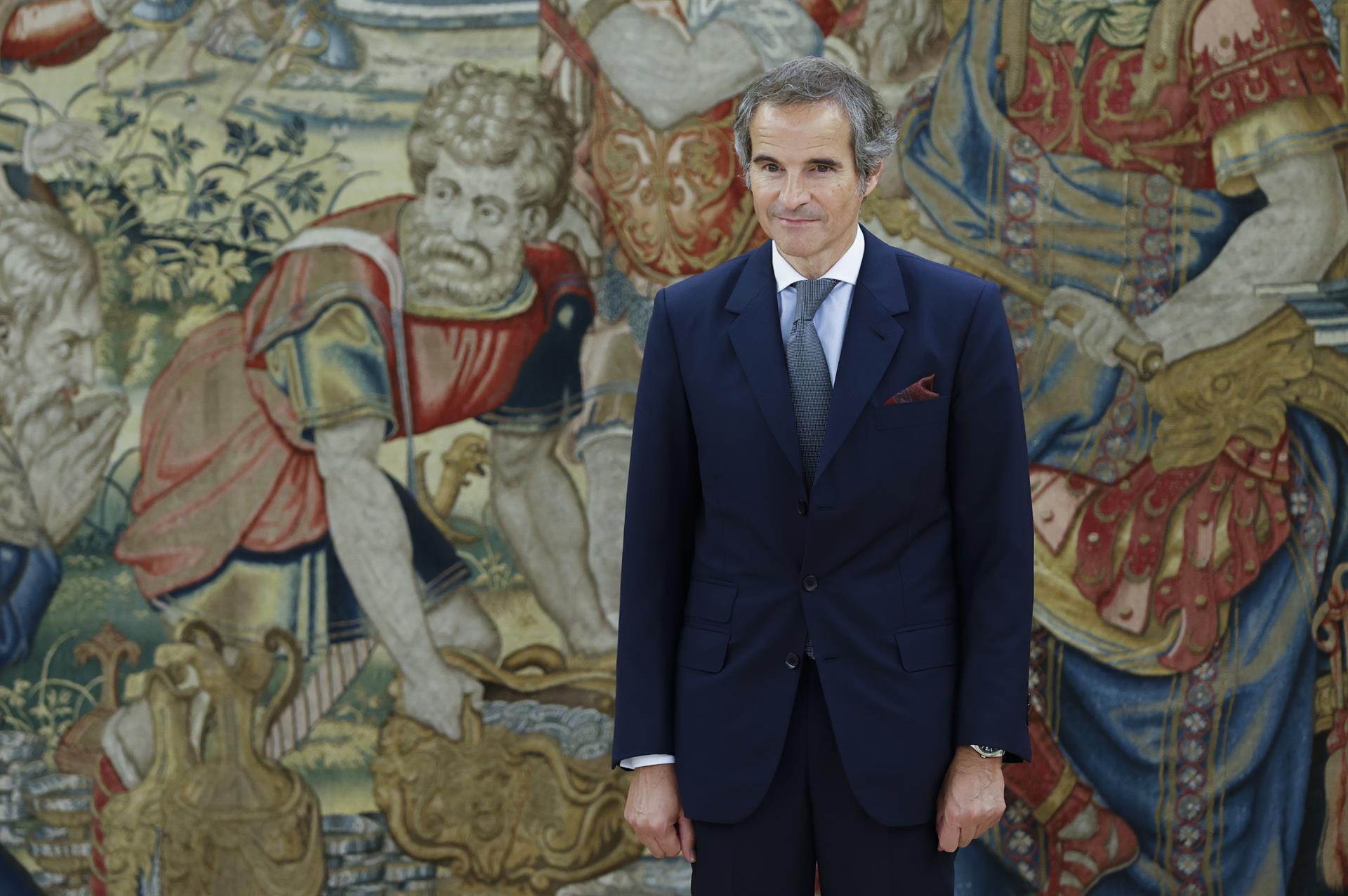 Foto de archivo. El director del Organismo Internacional de Energía Atómica (OIEA), Rafael Grossi, en una visita al Palacio de la Zarzuela, en Madrid, durante la audiencia real mantenida con el rey Felipe VI el pasado 21 de julio.