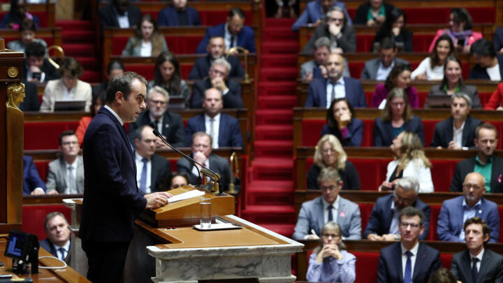 Le Premier ministre Sébastien Lecornu prononce son premier discours de politique générale, devant l'Assemblée nationale le 14 octobre 2025.