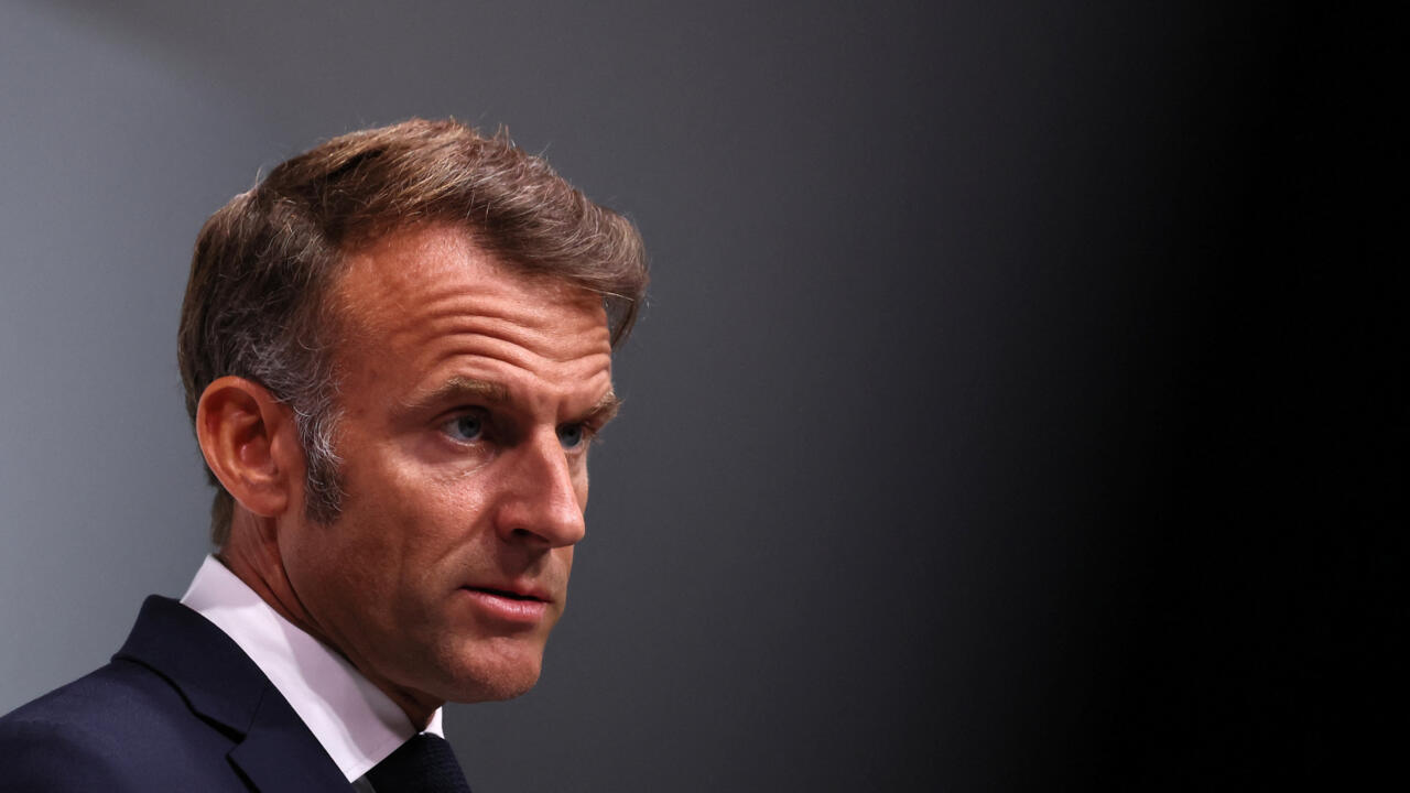 Después de la caída de François Bayrou, ¿qué margen de maniobra tiene Macron?