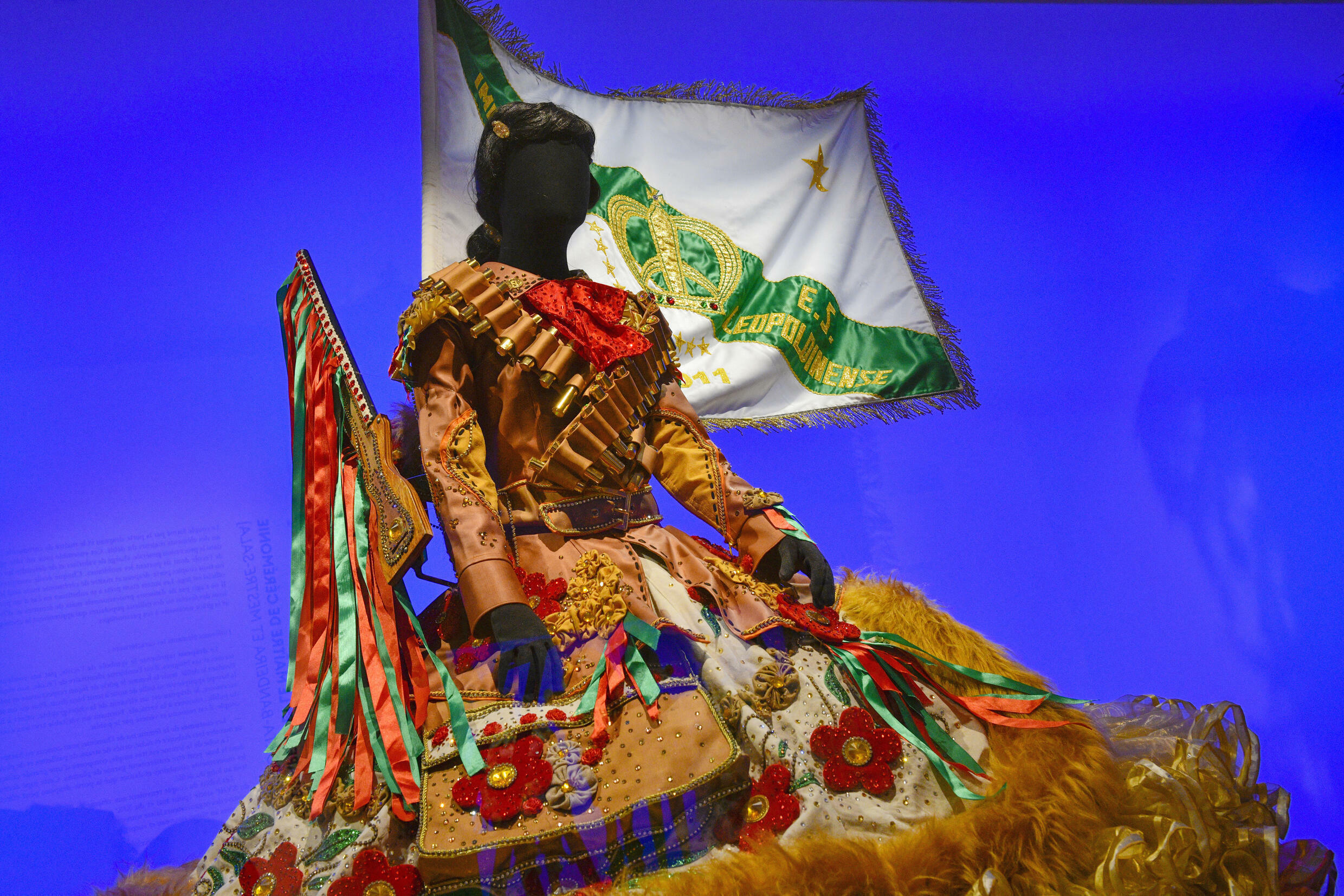 Les strass du carnaval de Rio au musée des costumes de scène à Moulins