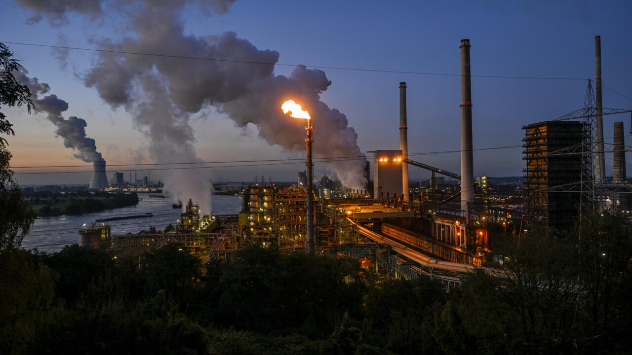 EU set to double tariffs on foreign steel to help struggling sector