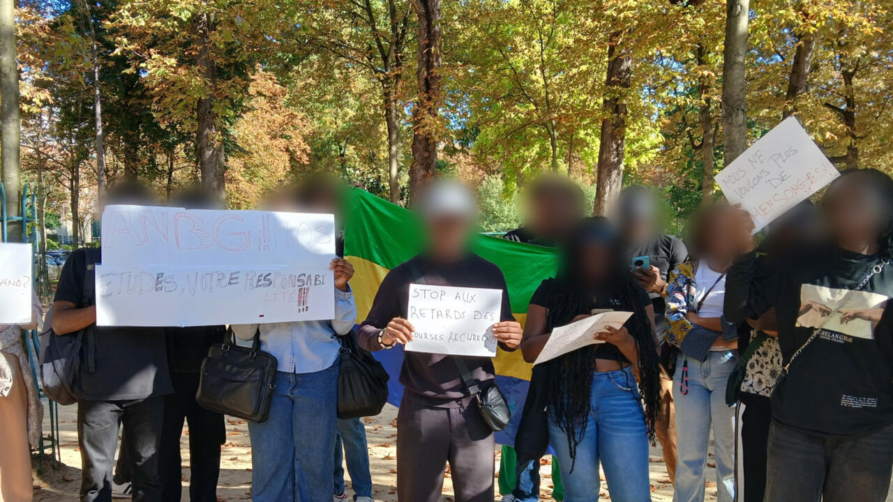 À l'étranger, les études des Gabonais menacées par les retards de bourses