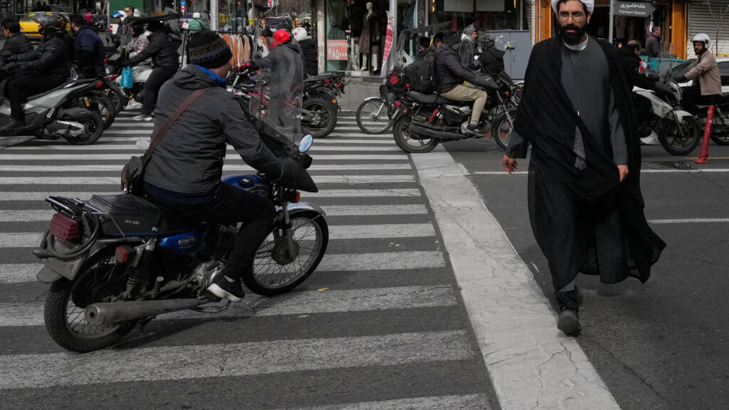 Malgré les tractations diplomatiques, l'Iran accentue la répression