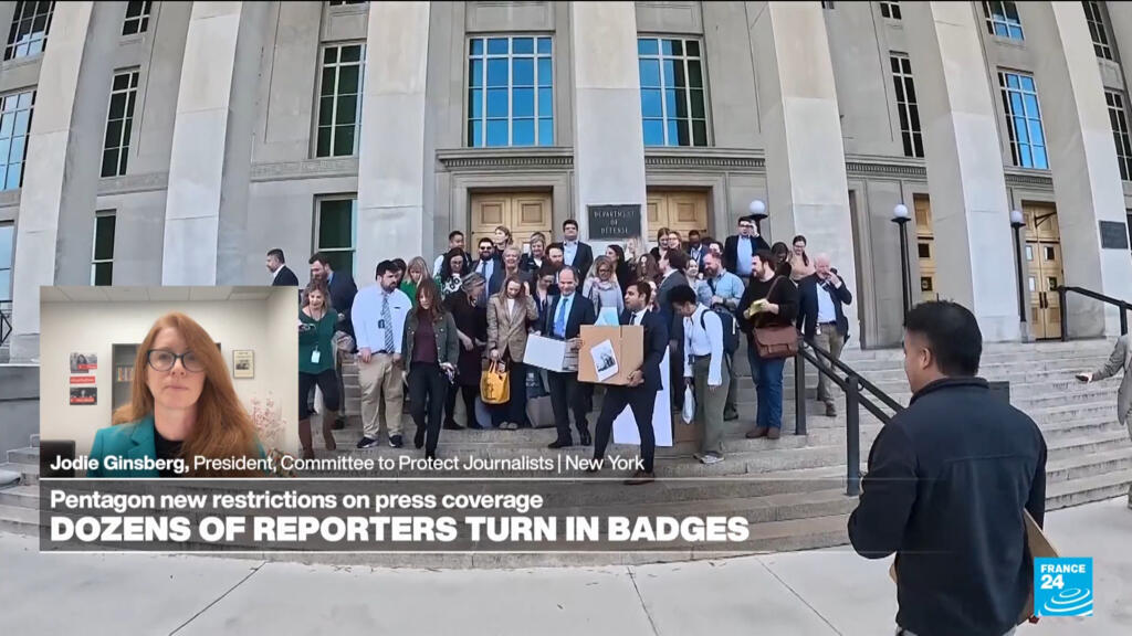Journalists turn in access badges, exit Pentagon rather than agree to new reporting rules