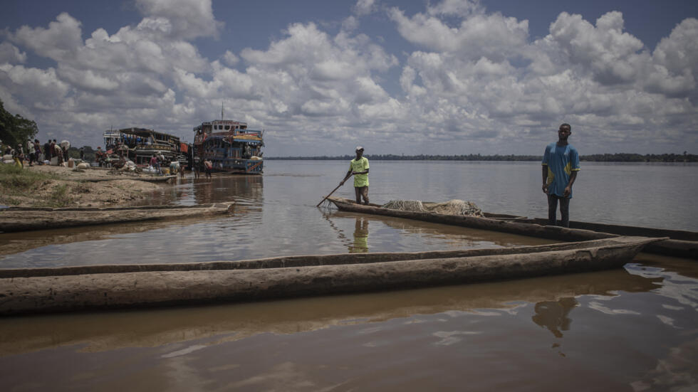 DR Congo shipwreck toll rises to at least 47, dozens missing