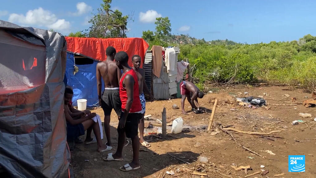 Immersion dans le quotidien précaire des migrants à Mayotte
