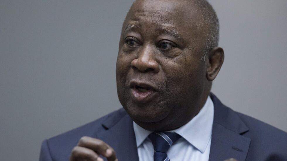 L'ancien président de la Côte d'Ivoire, Laurent Gbagbo, lors de son entrée dans la salle d'audience de la Cour pénale internationale à La Haye, le 15 janvier 2019.