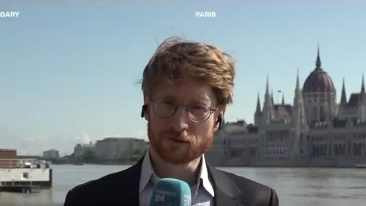  Hungarians elect EU representatives in a vote seen as a referendum on Motiv 