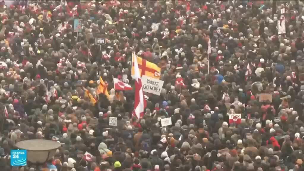 مظاهرات في الدانمارك...ارفعوا أيديكم عن غرينلاند