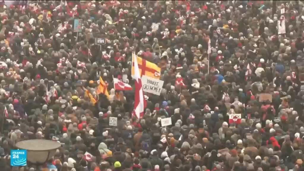 مظاهرات في الدانمارك...ارفعوا أيديكم عن غرينلاند