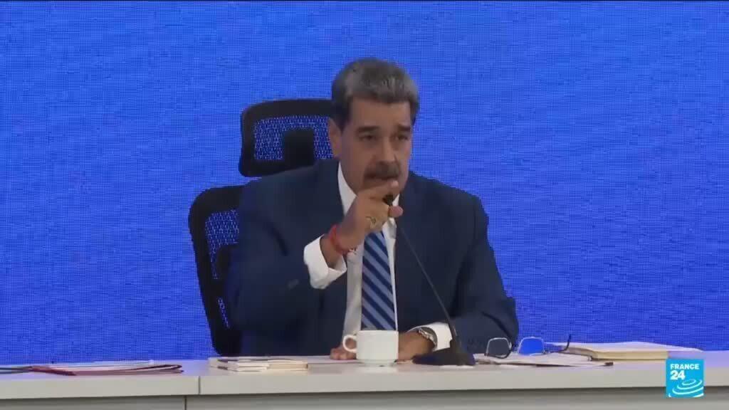 يقول ترامب إنه اتخذ قرارًا “اختياريًا” بشأن ما يجب فعله مع فنزويلا مع تصاعد التوترات العسكرية