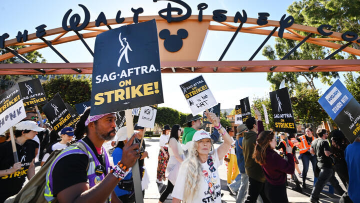 Actors on a picket line in front of Walt Disney Studios, 1 November 2023, in Burbank, California.