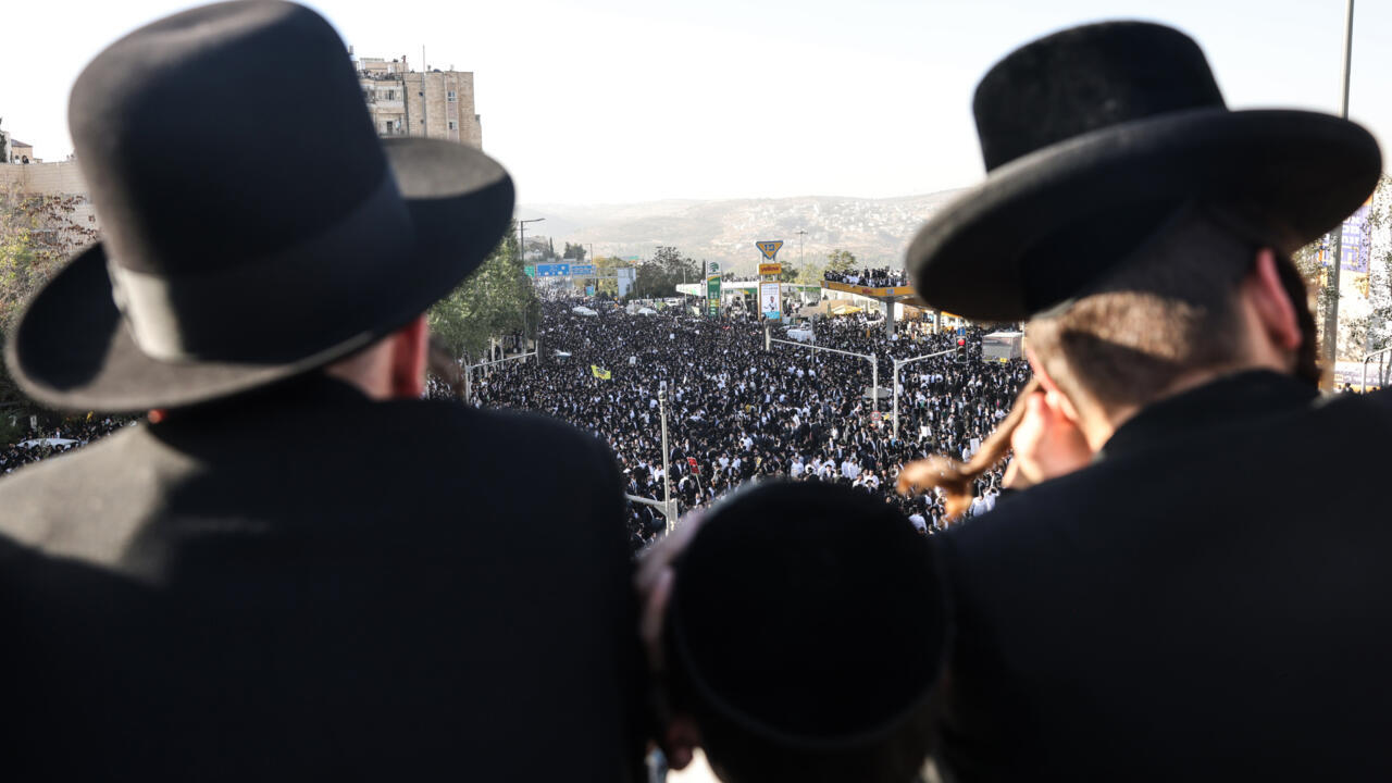 مشروع قانون جديد يحيي الجدل في إسرائيل حول تجنيد اليهود الحريديم