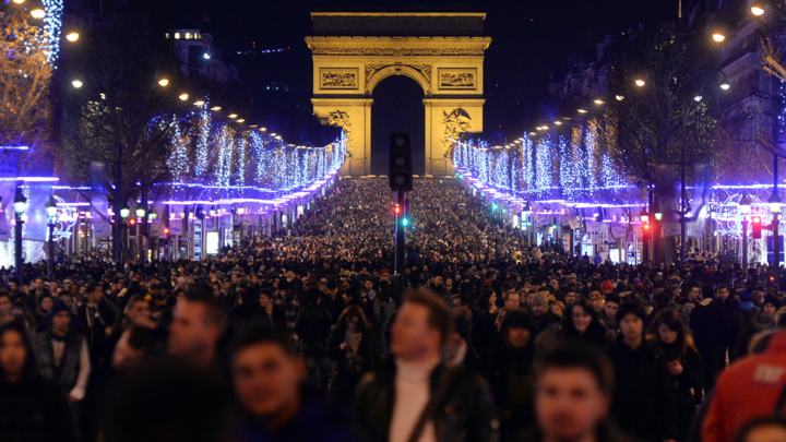 Paris unveils 12 late-night shopping ‘International Tourist Zones’