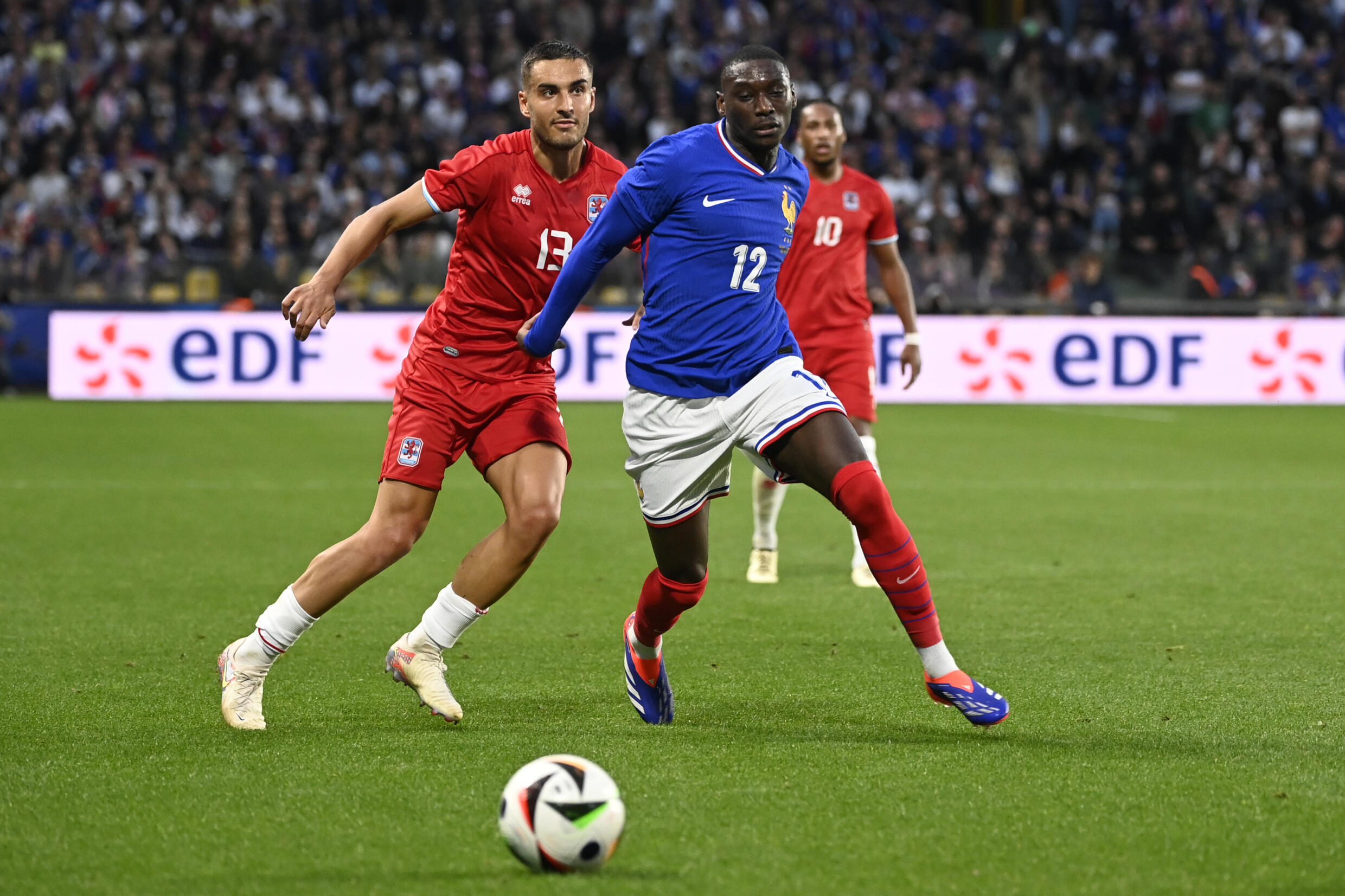 L'attaquant français Randal Kolo Muani contre le Luxembourg, le 5 juin 2024 à Metz