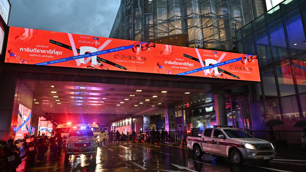 Two dead in Bangkok mall shooting, 14-year-old boy arrested