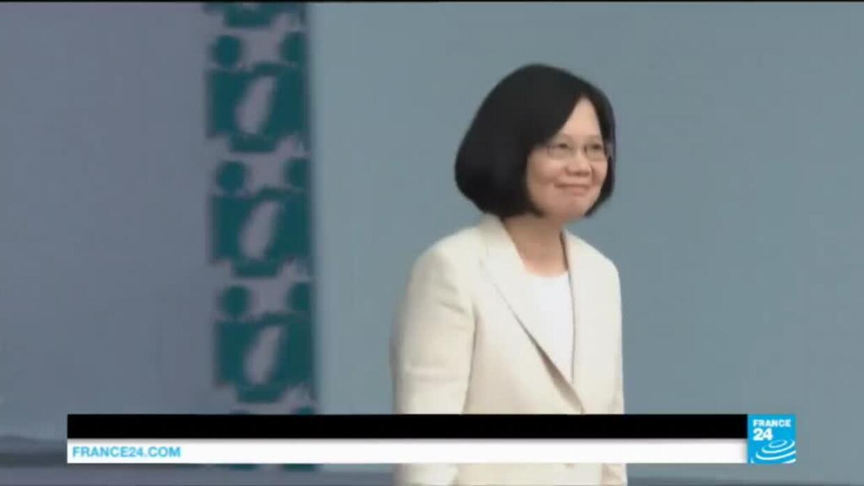 Taiwan Tsai Ing Wen Sworn In As First Female President France 24