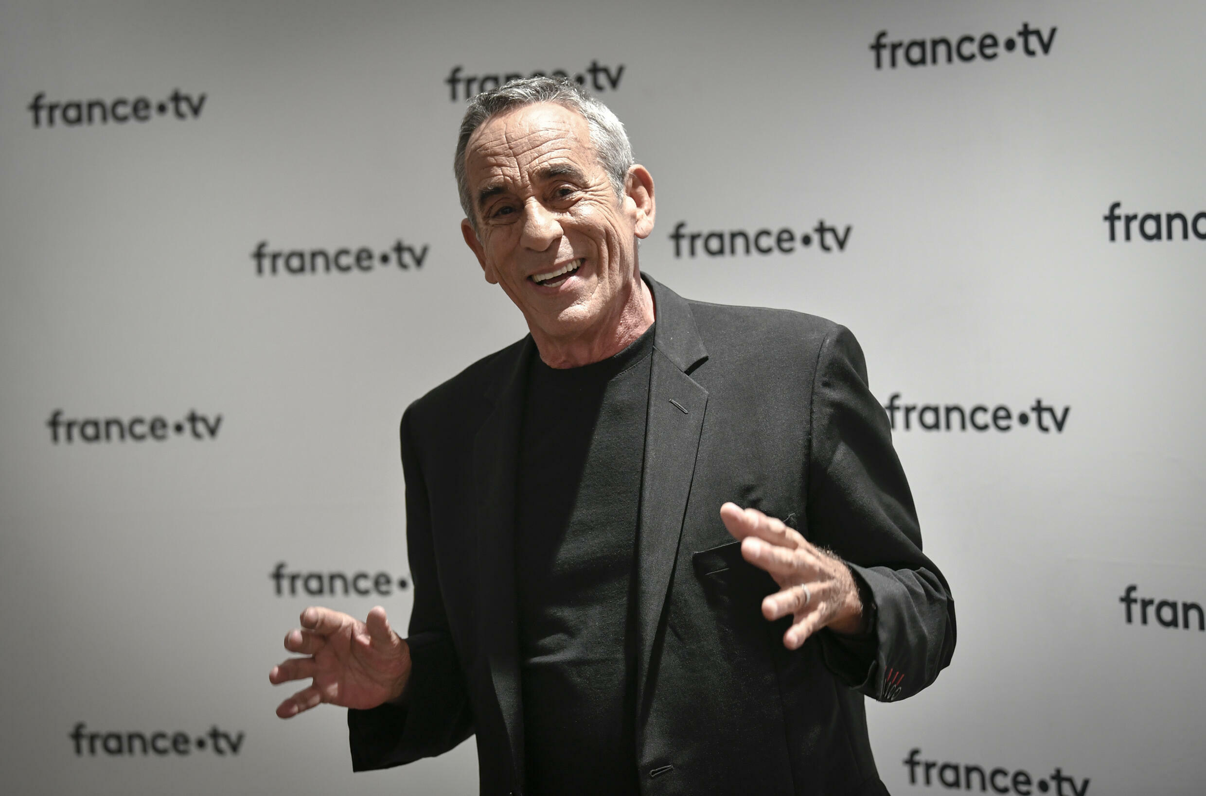 Où A été Tourné Le Film L'île Aux Trente Cercueils France Télévisions met le cap sur la présidentielle 2022 - France 24