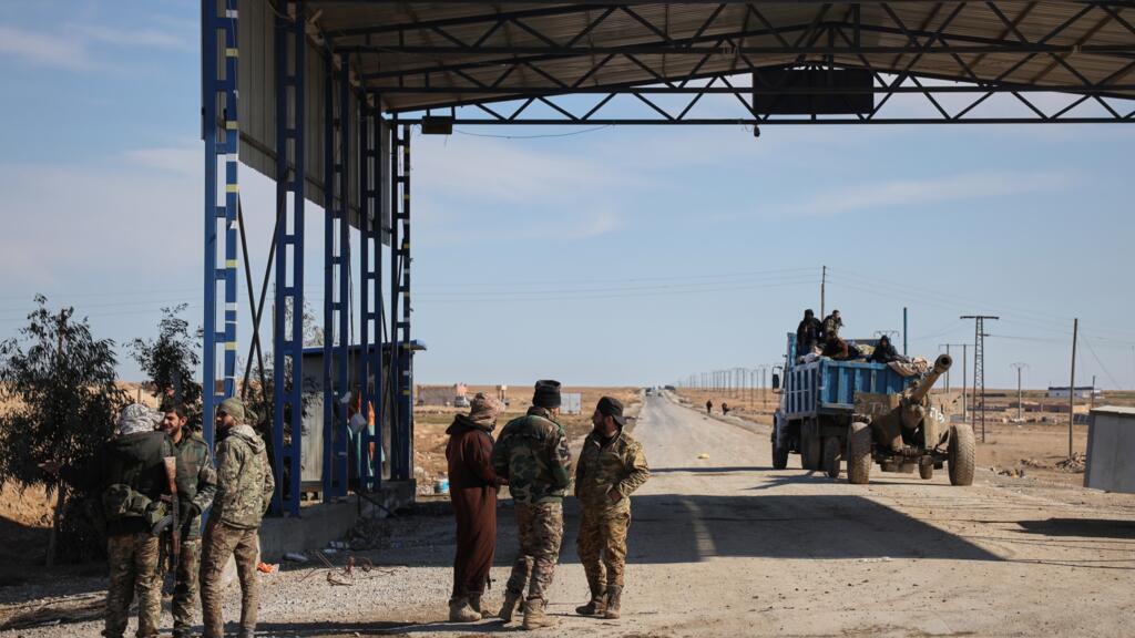Syrian government forces advance in northeast as Kurds vow to resist