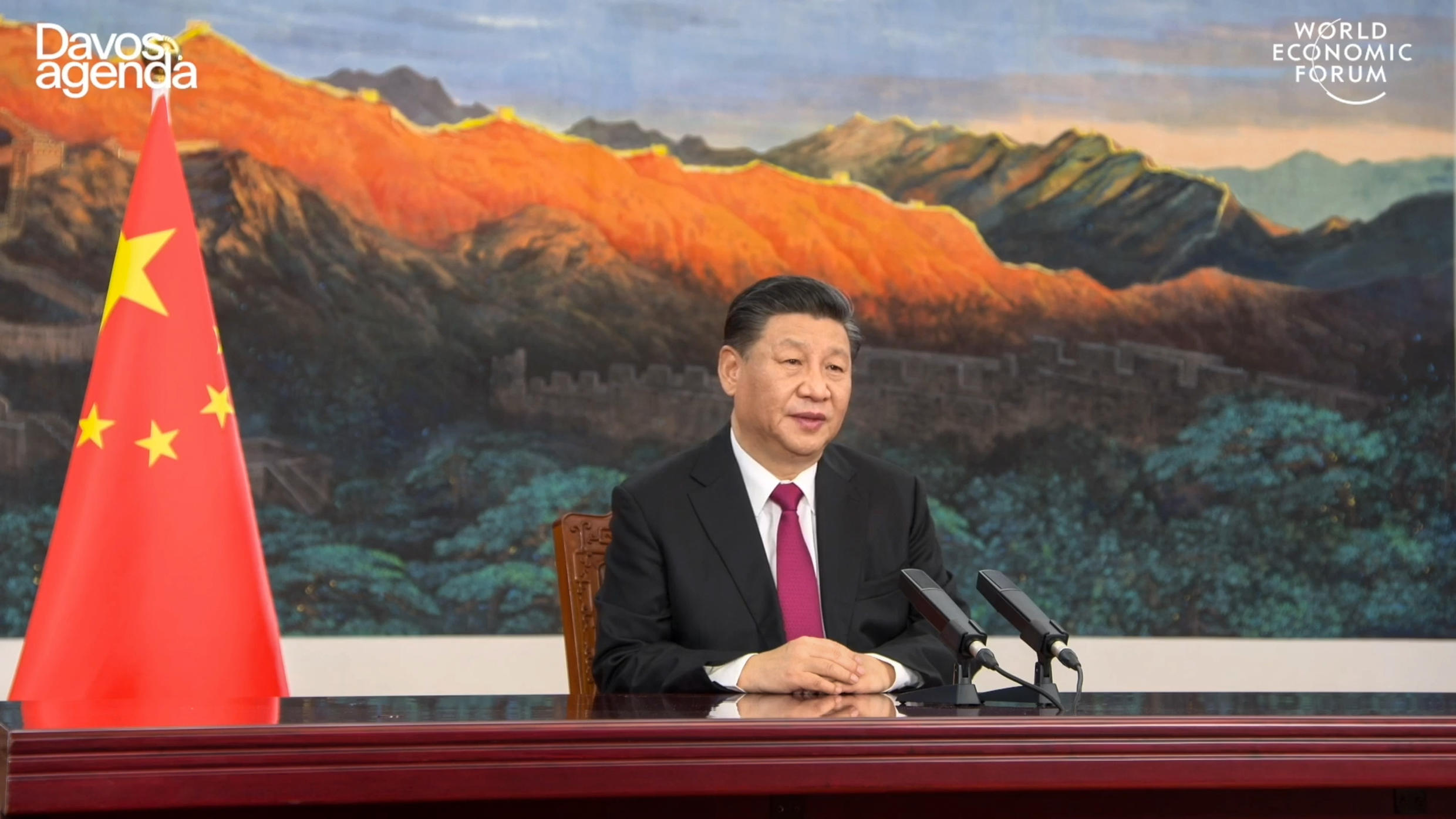 Archivo. El presidente de China, Xi Jinping, aparece hablando desde Beijing en esta captura de video tomada el 25 de enero de 2021.